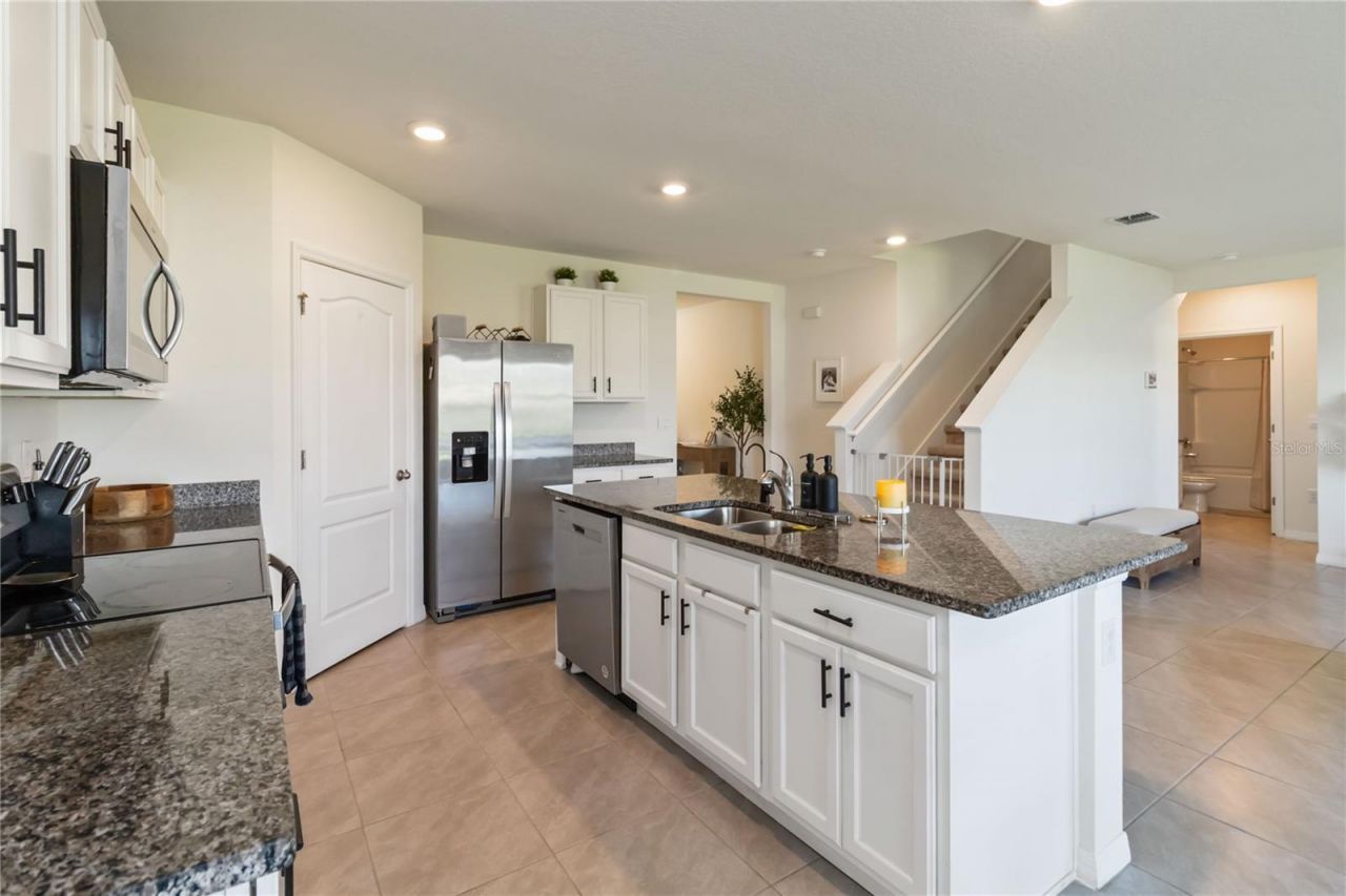 2780 Swooping Sparrow Drive, Saint Cloud, FL 34773 Photo