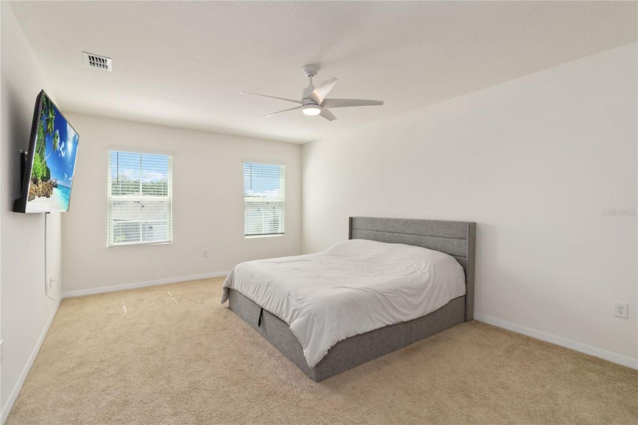 2780 Swooping Sparrow Drive, Saint Cloud, FL 34773 Photo