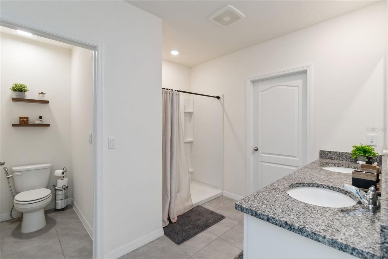 2780 Swooping Sparrow Drive, Saint Cloud, FL 34773 Photo