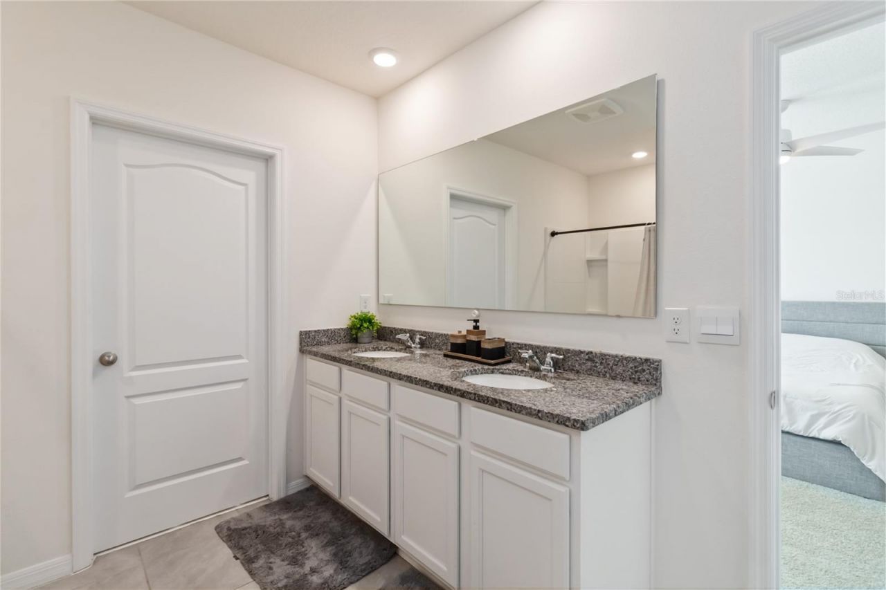 2780 Swooping Sparrow Drive, Saint Cloud, FL 34773 Photo