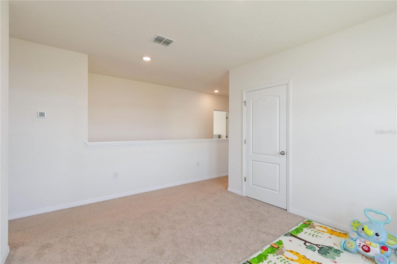 2780 Swooping Sparrow Drive, Saint Cloud, FL 34773 Photo