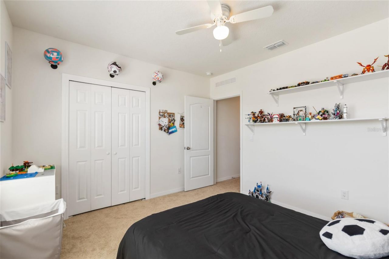 2780 Swooping Sparrow Drive, Saint Cloud, FL 34773 Photo