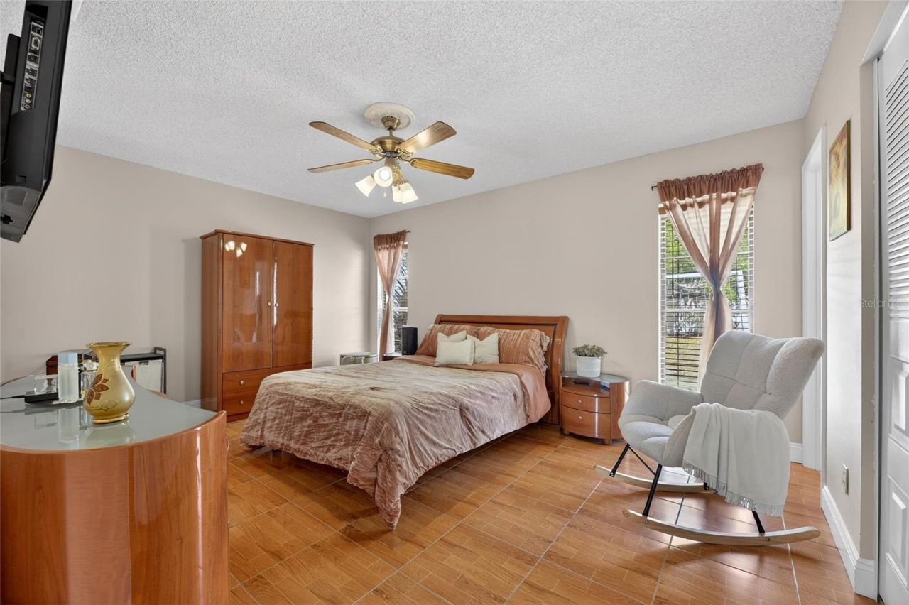 522 Wynnwood Drive, Brandon, FL 33511 Photo