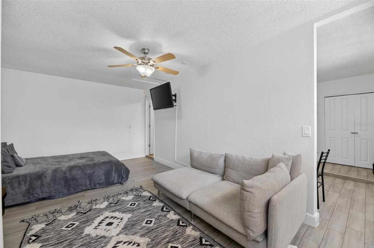 522 Wynnwood Drive, Brandon, FL 33511 Photo