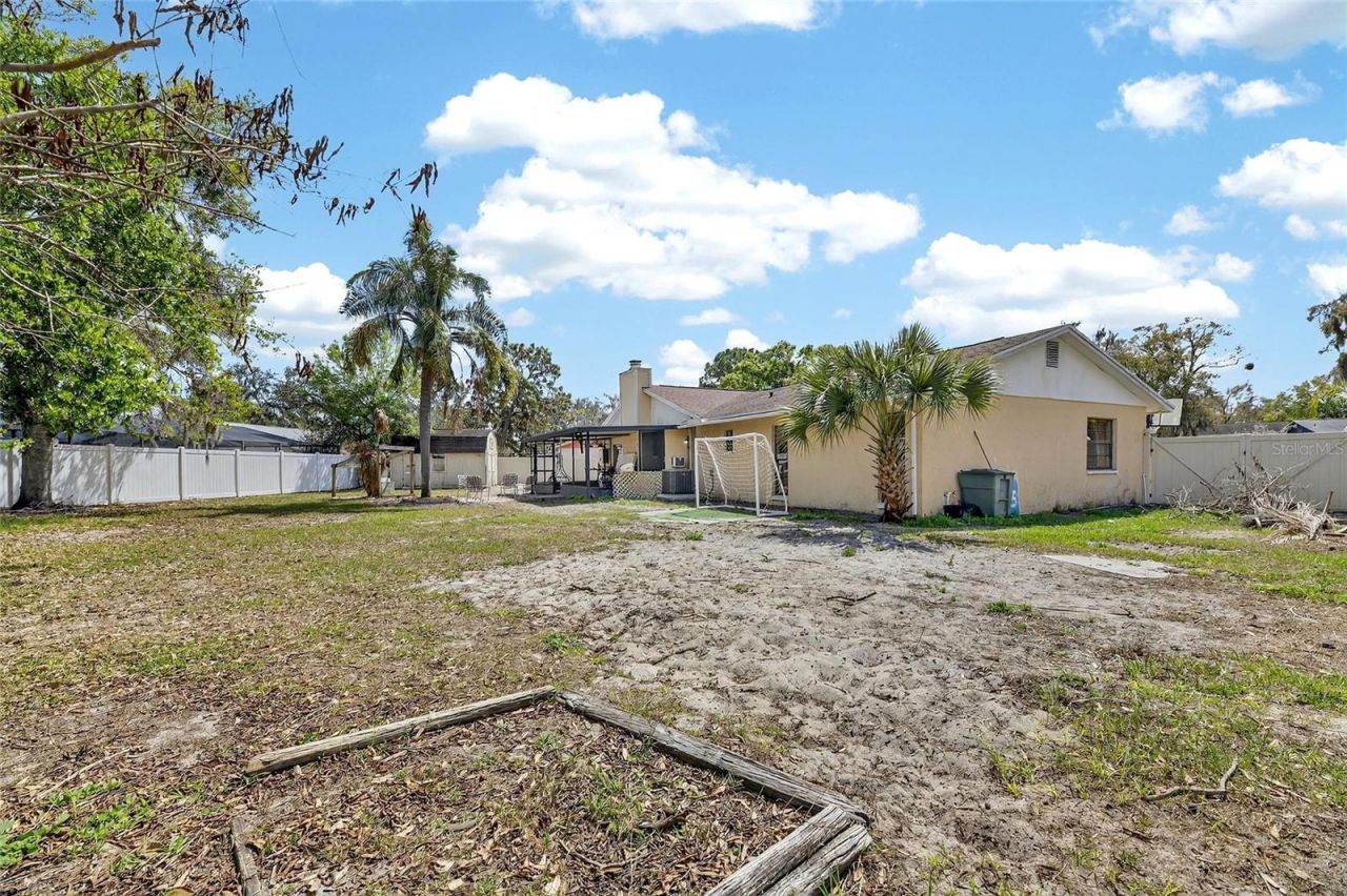 522 Wynnwood Drive, Brandon, FL 33511 Photo