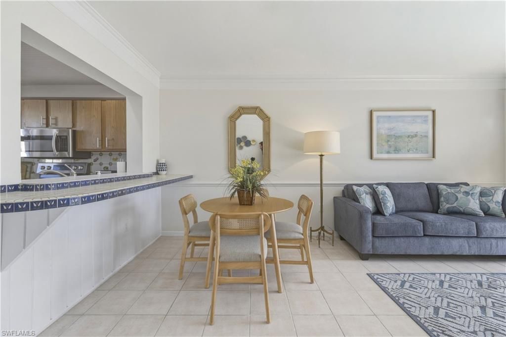 801 River Point Dr, Unit 303A, Naples, FL 34102 Photo