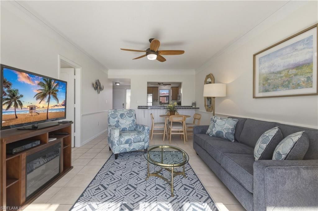 801 River Point Dr, Unit 303A, Naples, FL 34102 Photo