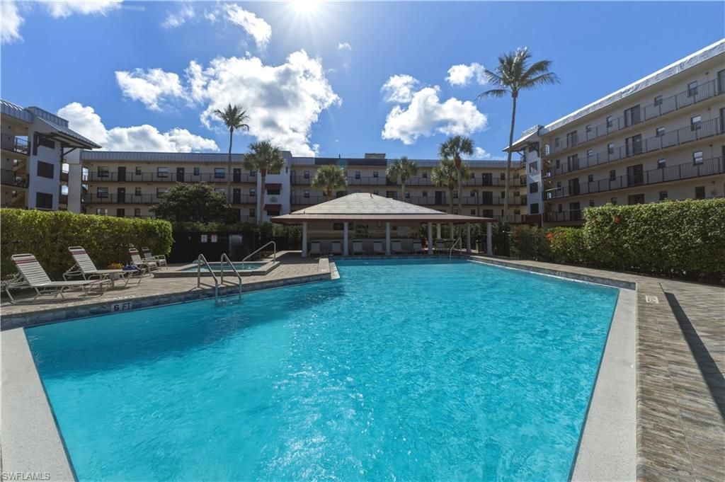 801 River Point Dr, Unit 303A, Naples, FL 34102 Photo