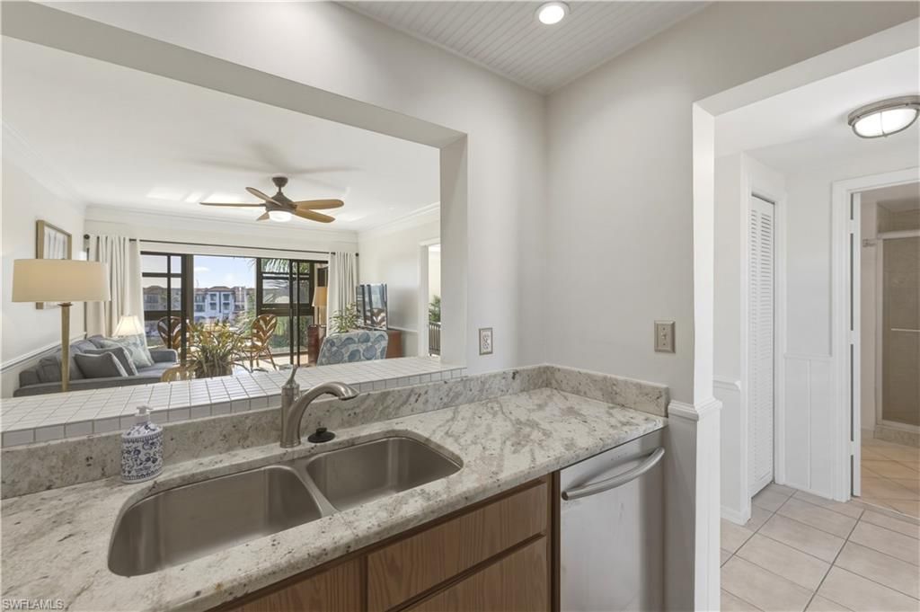 801 River Point Dr, Unit 303A, Naples, FL 34102 Photo