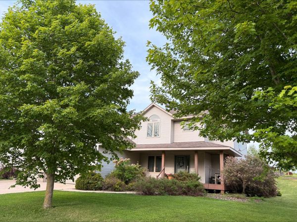 320 6th Street SE, Medford, MN 55049