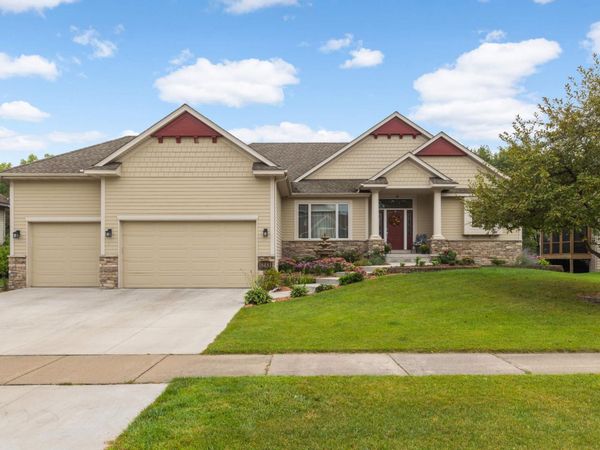 18481 98th Place N, Maple Grove, MN 55311