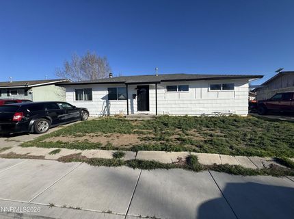 1536 Oxford Avenue, Sparks, NV 89431 Photo