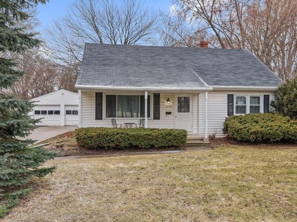 1014 SUYDAM STREET, Green Bay, WI 54301