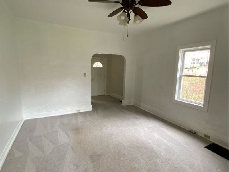 822 Avondale Street, East Liverpool, OH 43920 Photo 4