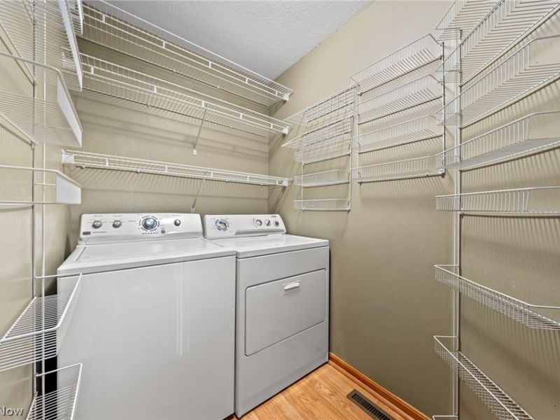 7347 Meadowhaven Drive, Chippewa Lake, OH 44215 Photo 17