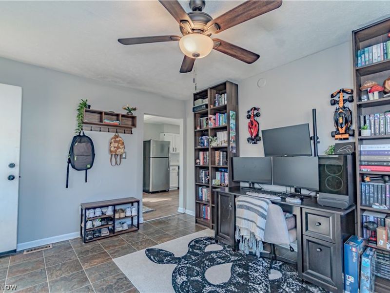 162 Mitchell Street , Barberton, OH 44203 Photo 16