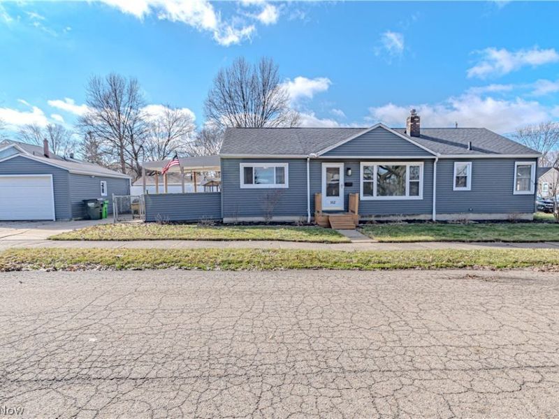 162 Mitchell Street , Barberton, OH 44203 Photo 3