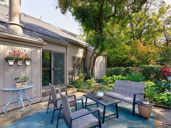 2822 Cheyenne Circle, Des Moines, IA 50321