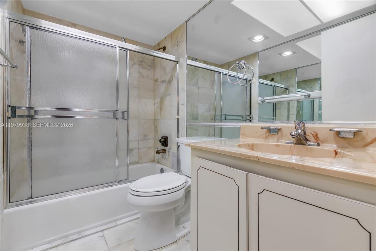 7010 SW 66th Ave, Unit 25, South Miami, FL 33143 Photo