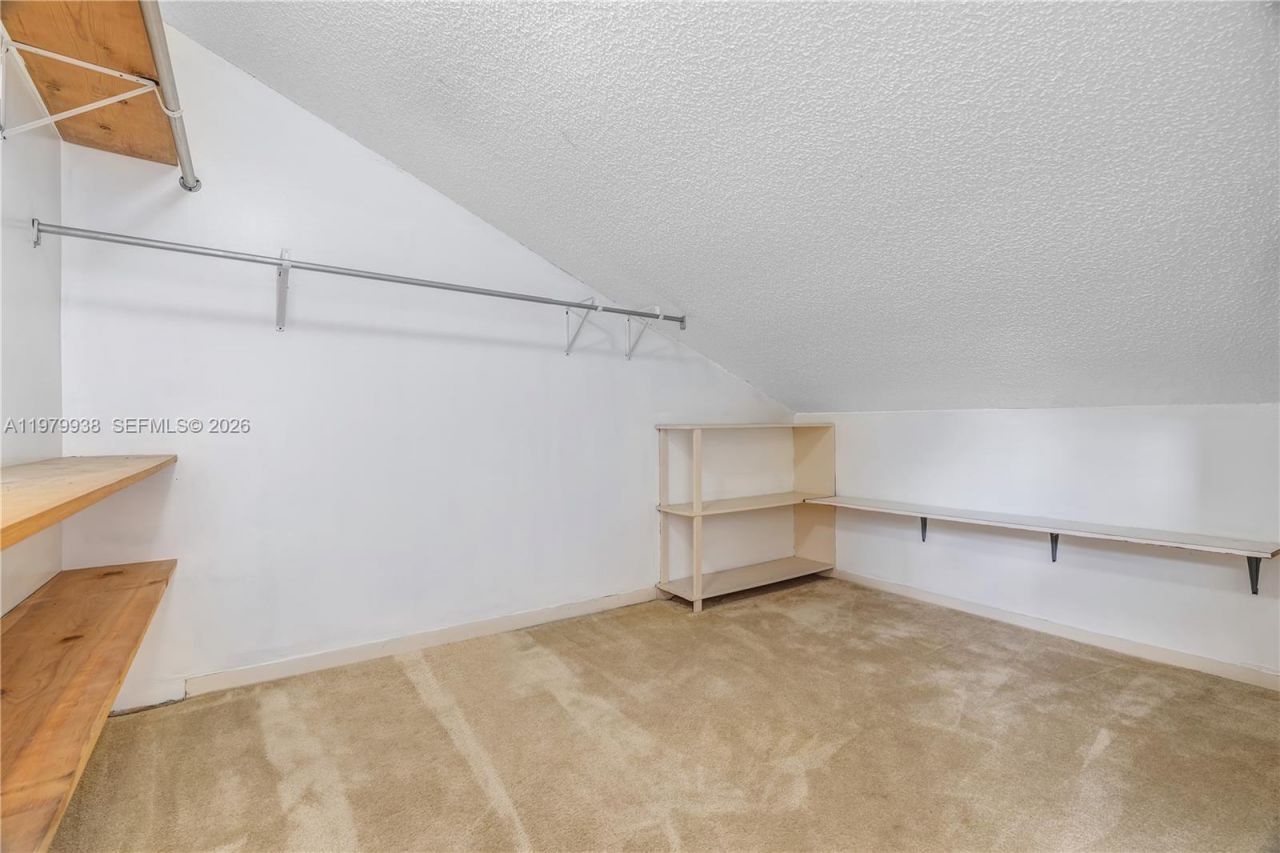 7010 SW 66th Ave, Unit 25, South Miami, FL 33143 Photo