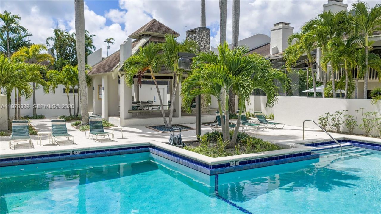 7010 SW 66th Ave , Unit 25, South Miami, FL 33143 Photo