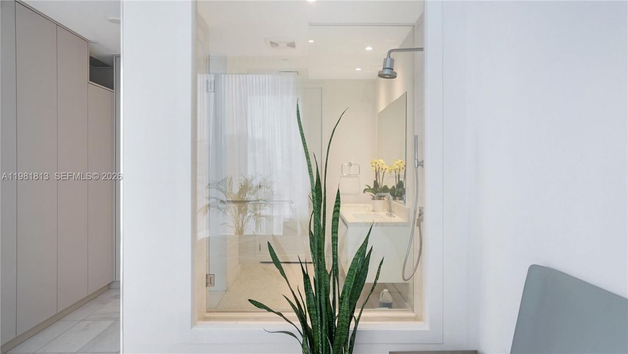 700 NE 26th Ter , Unit 3005, Miami, FL 33137 Photo