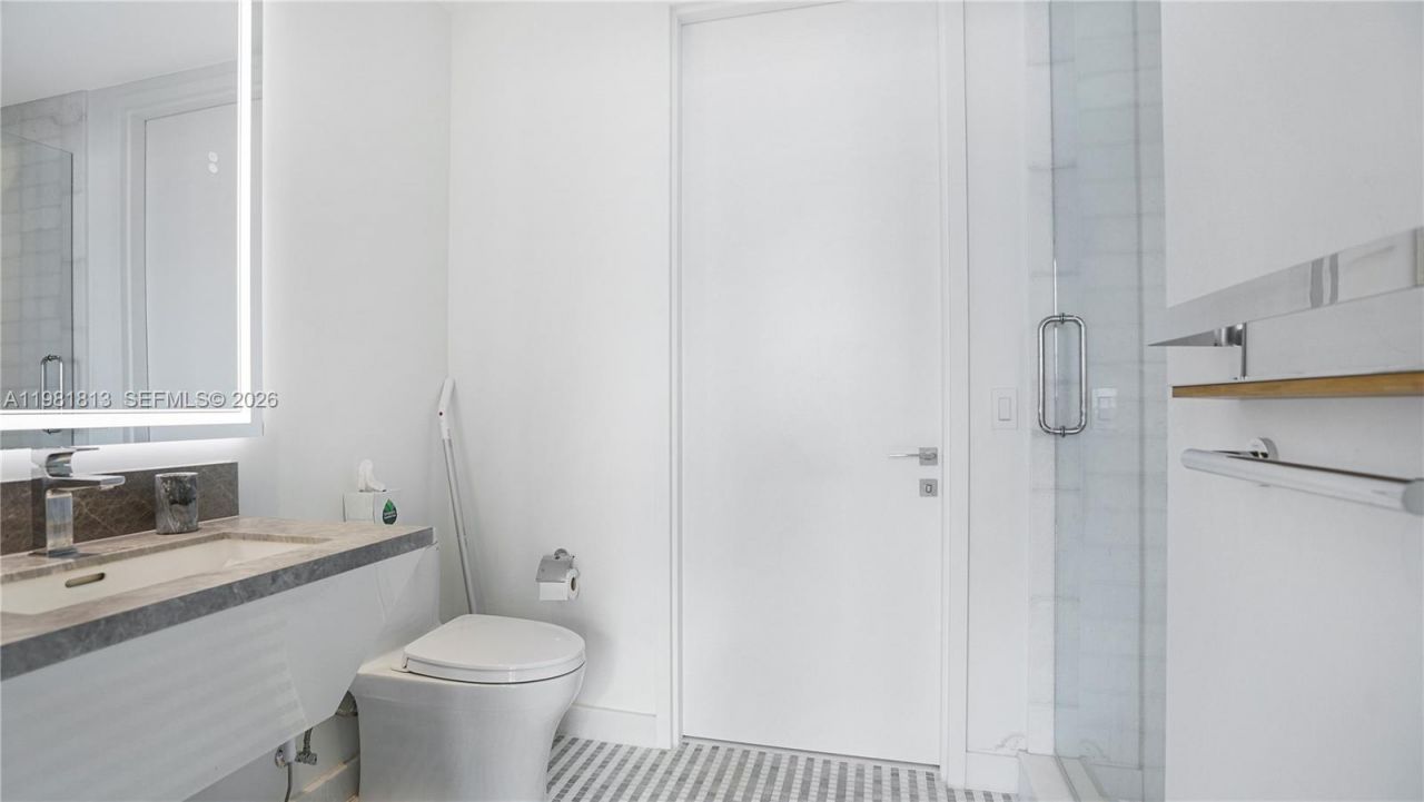 700 NE 26th Ter , Unit 3005, Miami, FL 33137 Photo