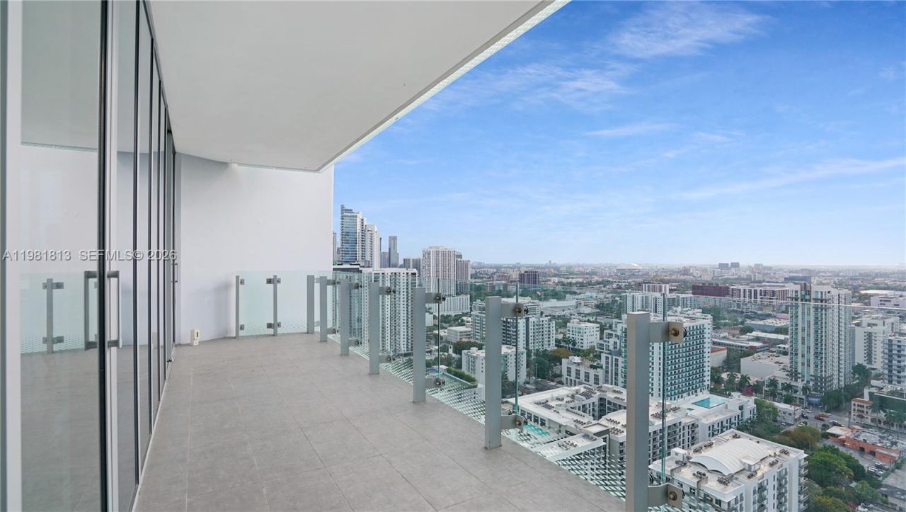 700 NE 26th Ter , Unit 3005, Miami, FL 33137 Photo