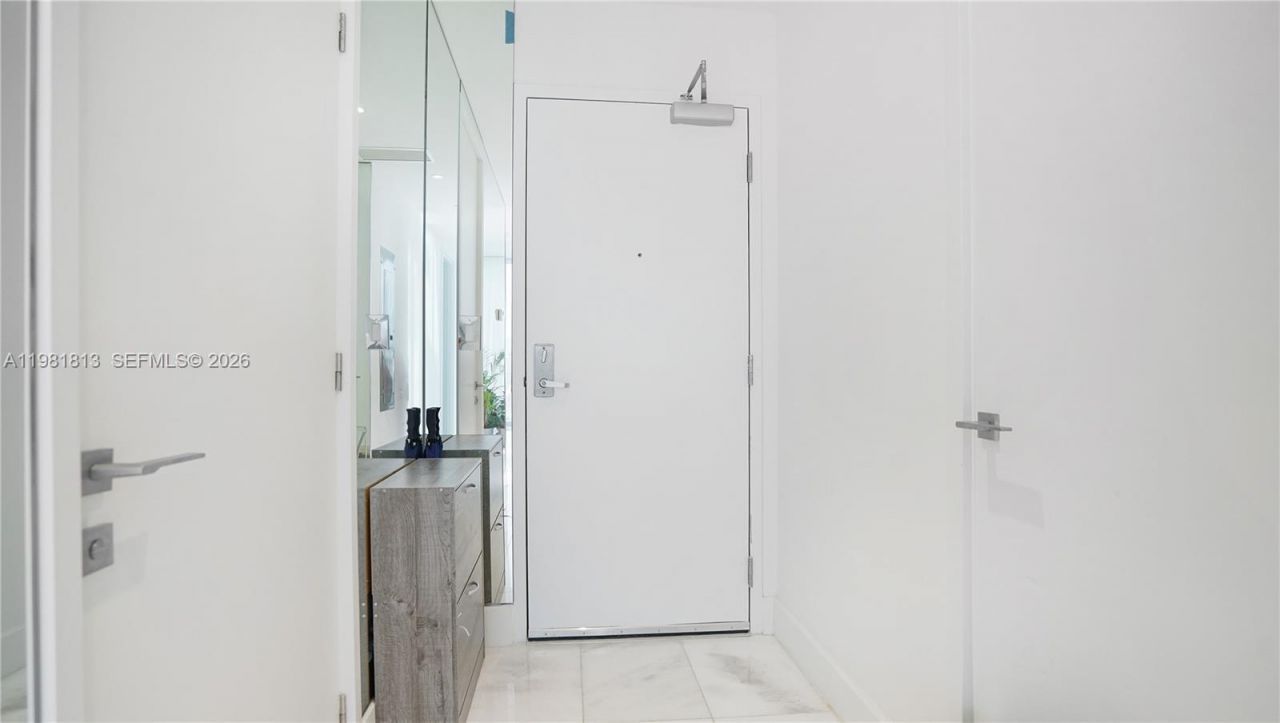 700 NE 26th Ter , Unit 3005, Miami, FL 33137 Photo