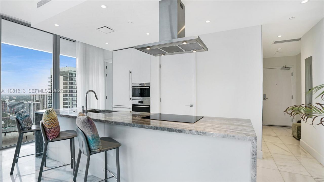 700 NE 26th Ter , Unit 3005, Miami, FL 33137 Photo