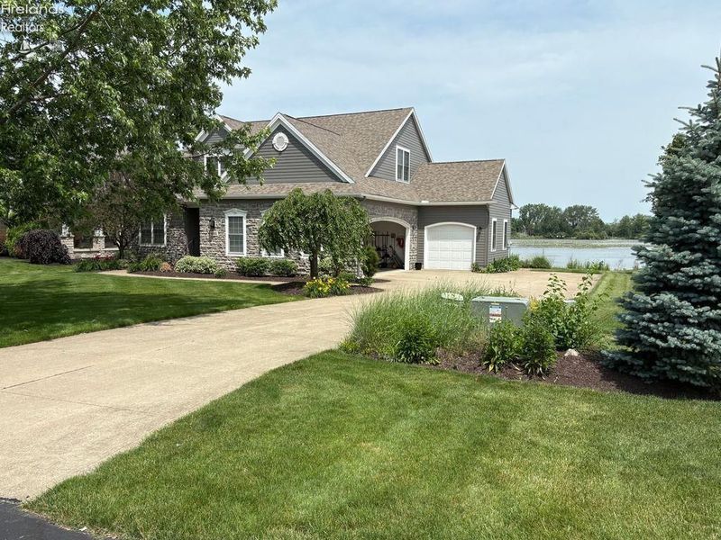 4881 E Wood Duck Ct, Port Clinton, OH 43452 Photo 6