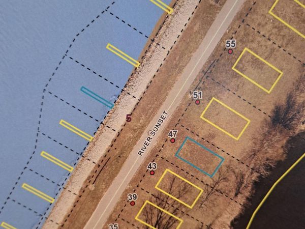 47 River Sunset Blvd. (Unit 10), Fremont, OH 43420