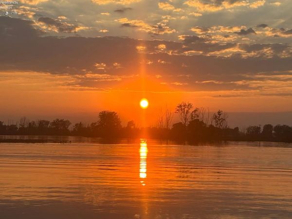 87 River Sunset Blvd. (Unit 21), Fremont, OH 43420