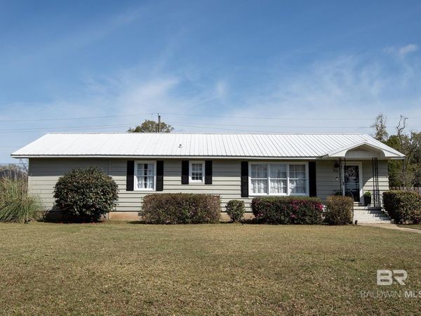 402 W Magnolia Avenue, Foley, AL 36535