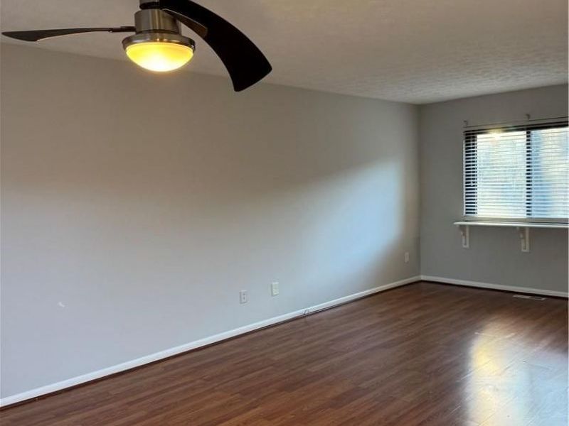 22 Oakwood Court, Springdale, OH 45246 Photo 5