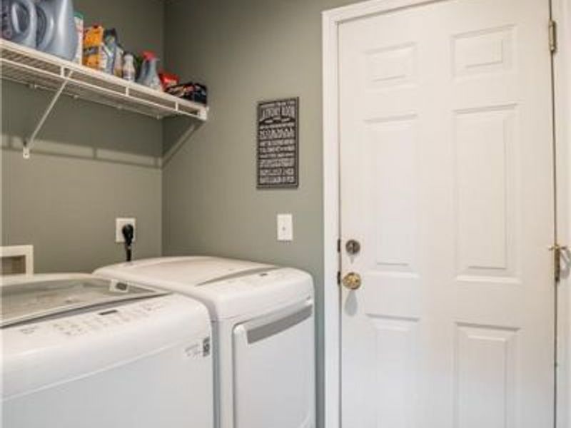 1445 Runnymeade Way, Beavercreek Township, OH 45385 Photo 11