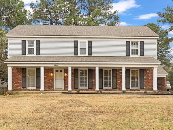 8295 FARMINGTON BLVD, Germantown, TN 38139