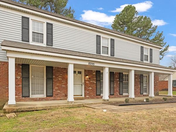 8295 FARMINGTON BLVD, Germantown, TN 38139