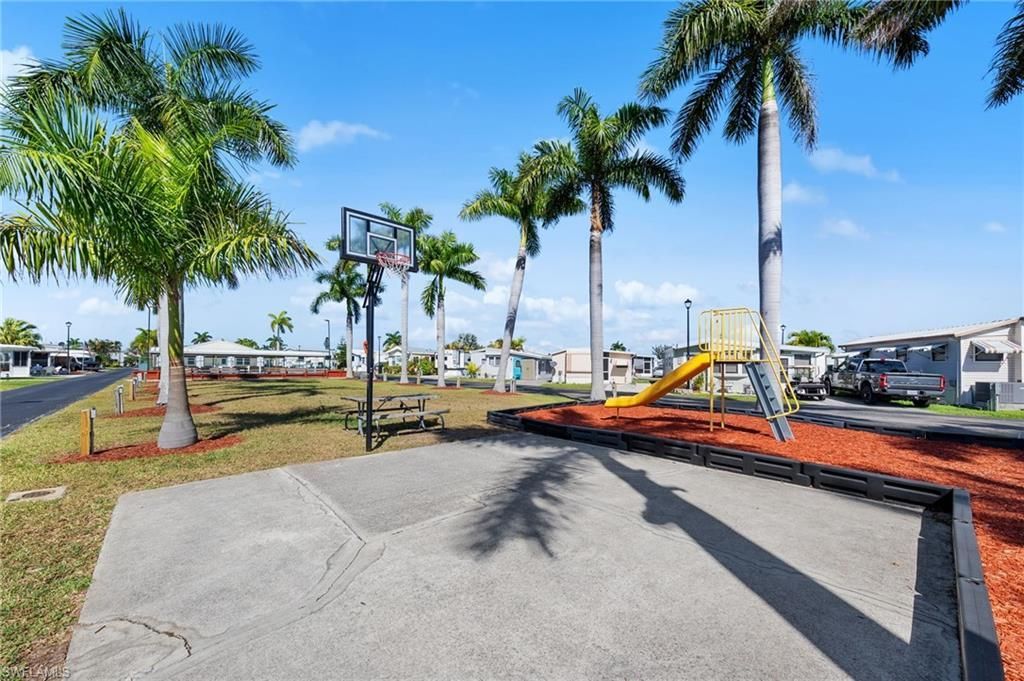 11791 Papershell Dr, Fort Myers, FL 33908 Photo