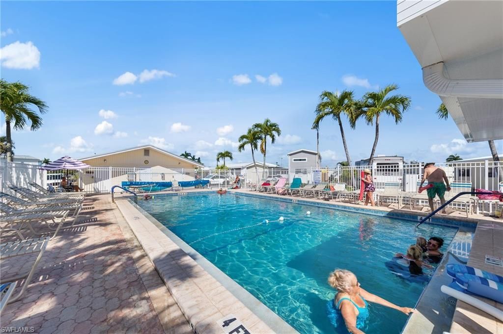 11791 Papershell Dr, Fort Myers, FL 33908 Photo