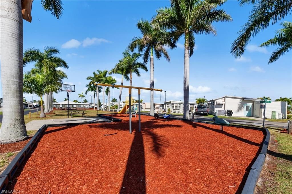 11791 Papershell Dr, Fort Myers, FL 33908 Photo