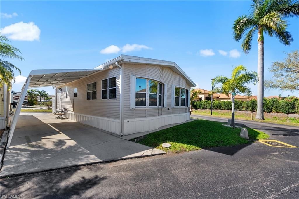 11791 Papershell Dr, Fort Myers, FL 33908 Photo