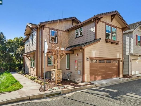 15 Hazel Tree Ridge, Orinda, CA 94563