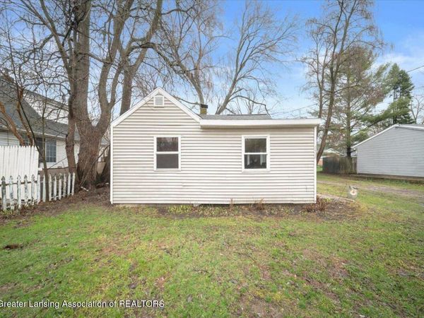 2408 Dunlap Street, Lansing, MI 48911