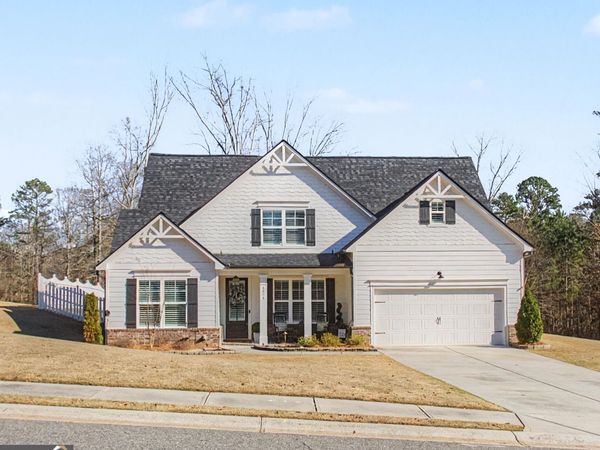 1834 Hidden Creek Drive, Hoschton, GA 30548