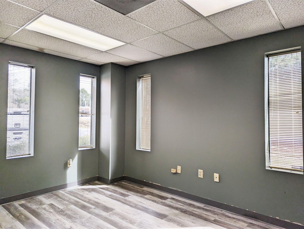 2235 Technical Parkway Photo 7