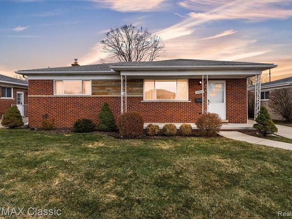 28804 Aline Drive, Warren, MI 48093