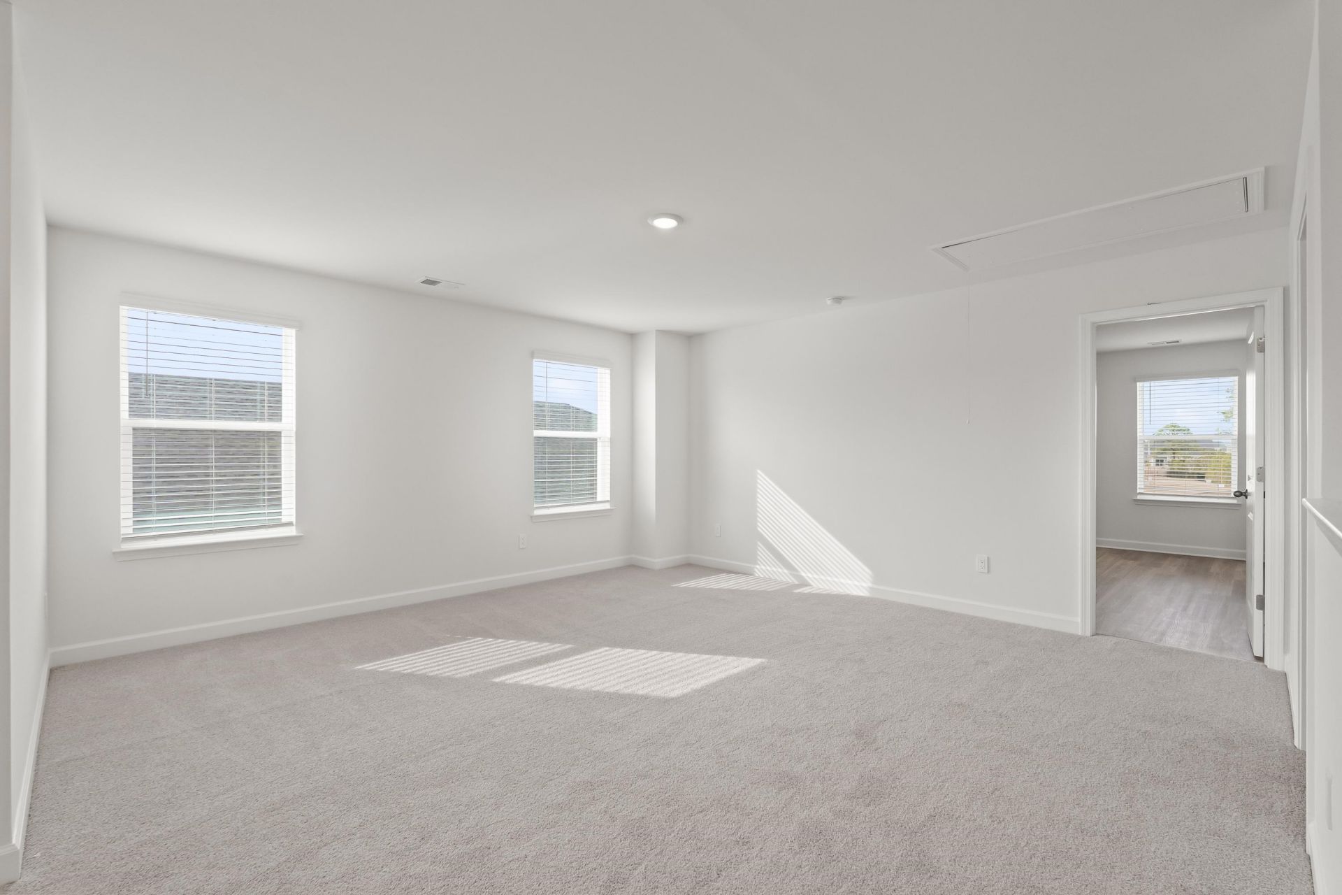 8209 Essence Dr. Photo 16