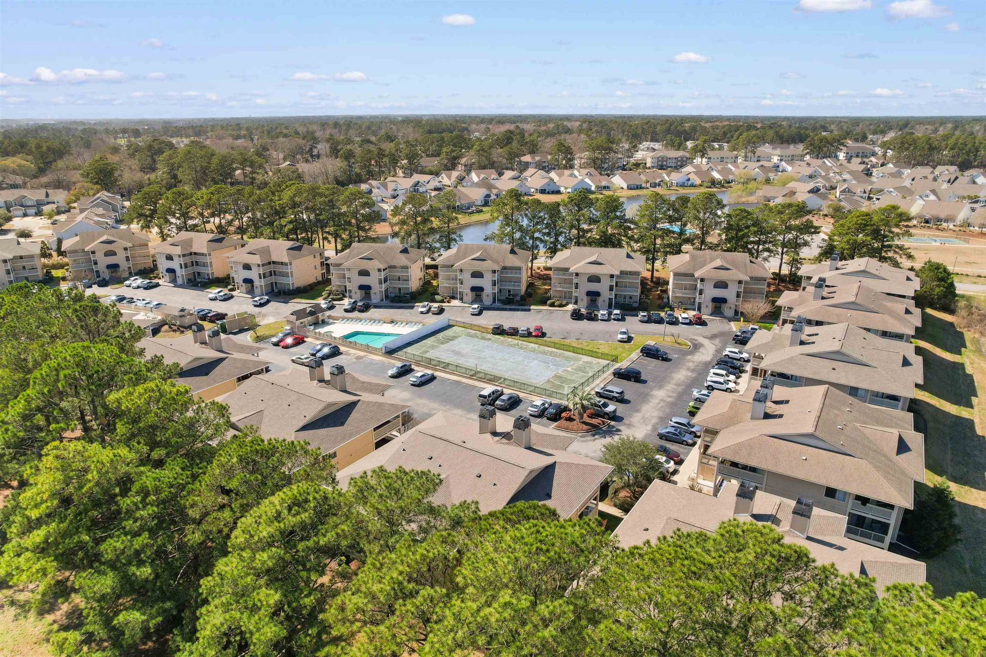 4226 Pinehurst Circle Photo 32