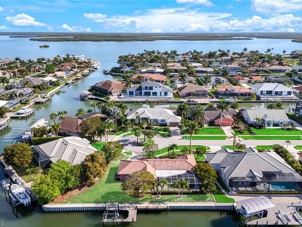 358 Grapewood CT , MARCO ISLAND, FL 34145